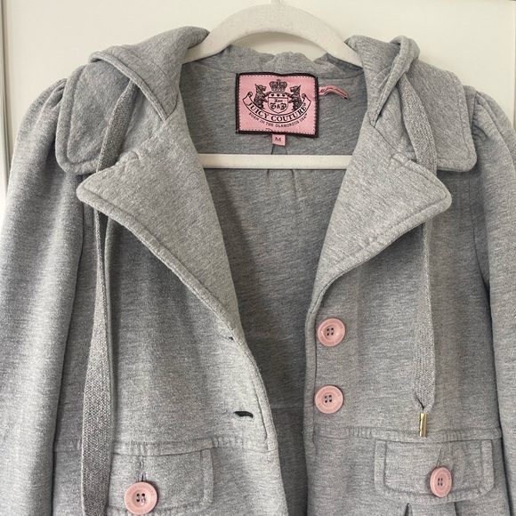 Juicy Couture coat with pink buttons - Picture 2 of 10